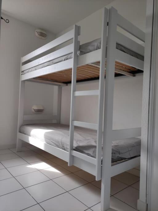 Apartament La Provencale Saint-Saturnin-lès-Avignon Zewnętrze zdjęcie