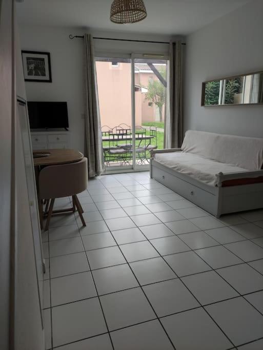 Apartament La Provencale Saint-Saturnin-lès-Avignon Zewnętrze zdjęcie