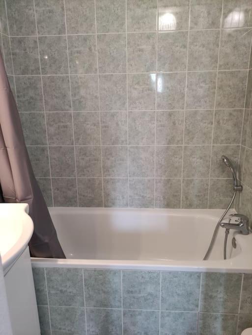 Apartament La Provencale Saint-Saturnin-lès-Avignon Zewnętrze zdjęcie